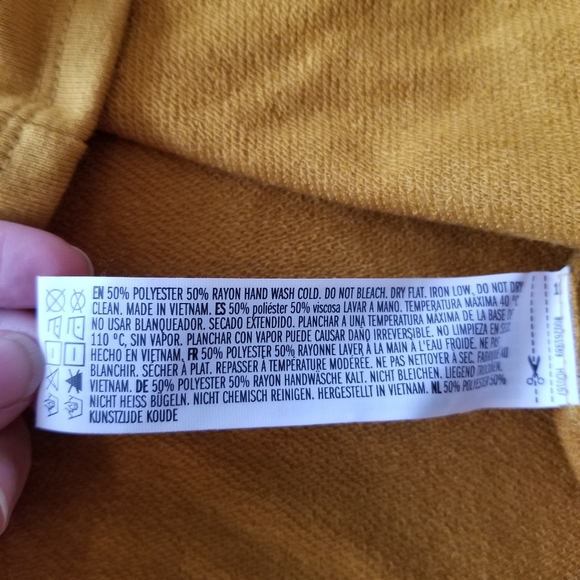 FOREVER 21 Mustard Yellow Puff Sleeve Top - Picture 11 of 11